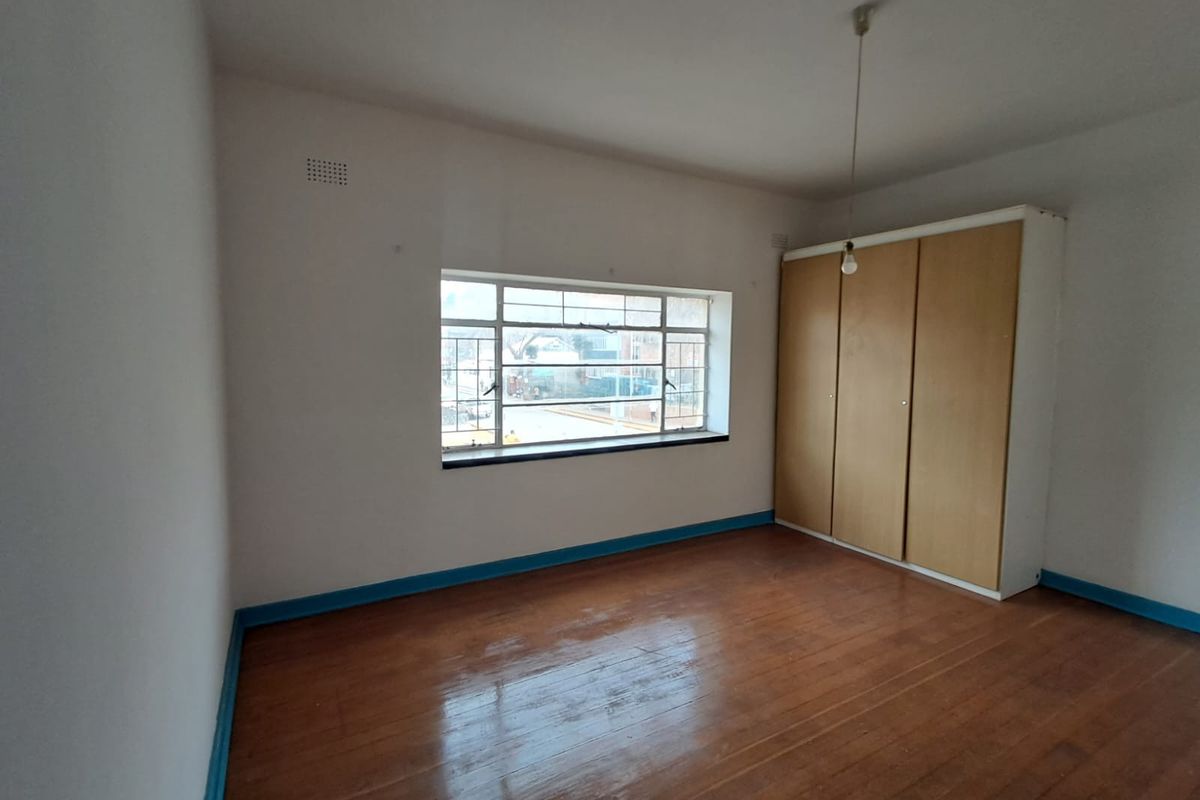 Apartment For Sale in Bellevue, Johannesburg - Photo 5
