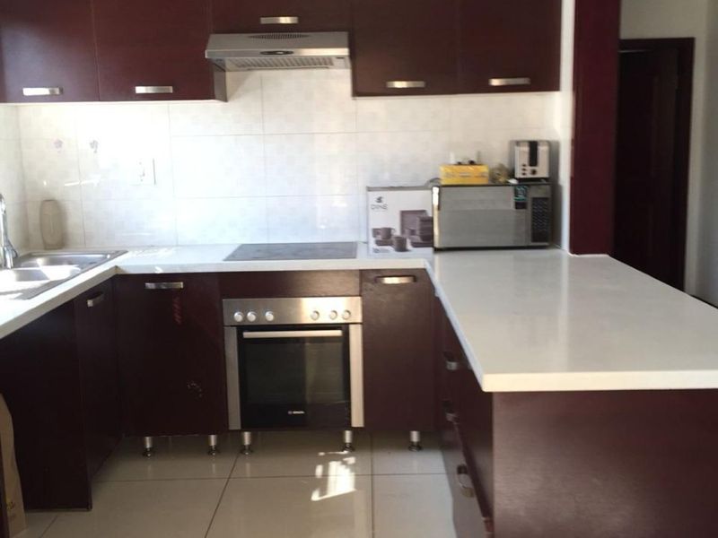 Apartment To Rent in Summerset, Midrand - Photo 1