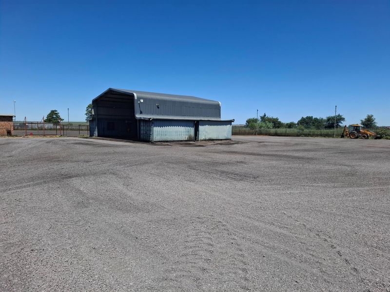 Industrial Property For Rent - Photo 7