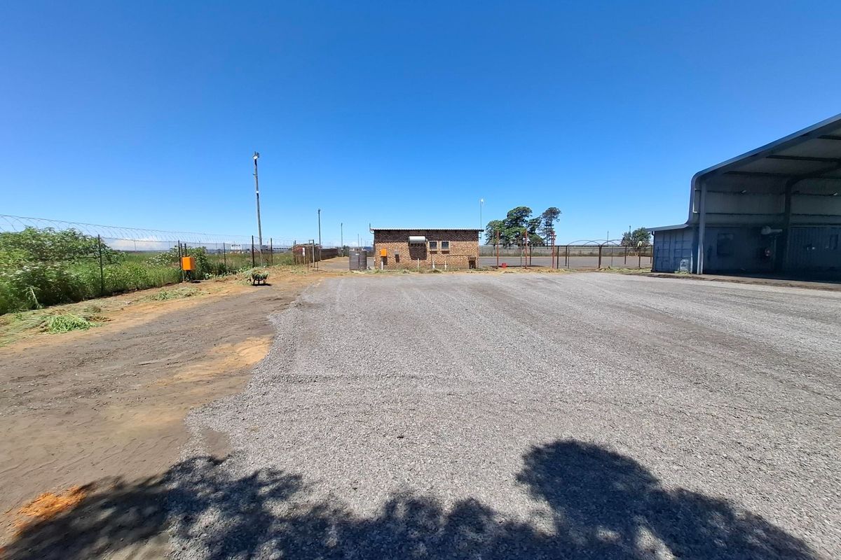 Industrial Property For Rent - Photo 2