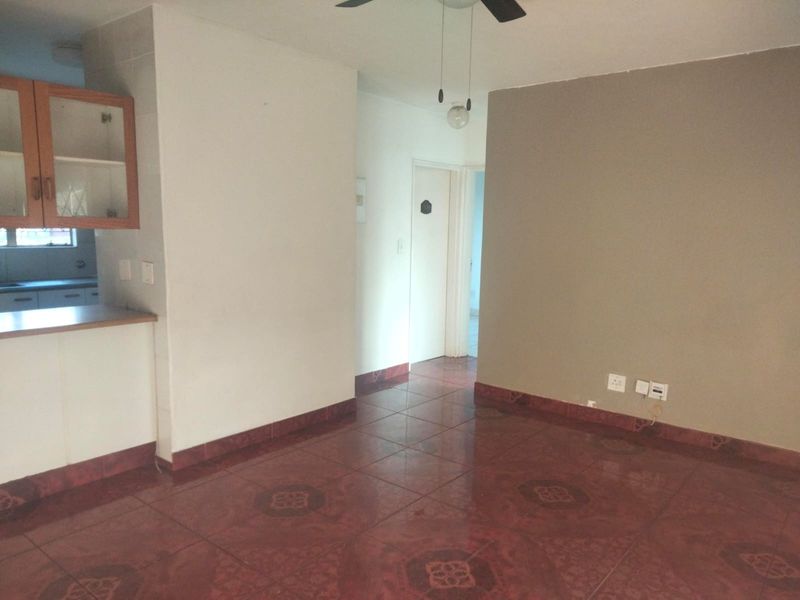 Ground Floor Townhouse To Rent in Neethling Street Benoni - Photo 10