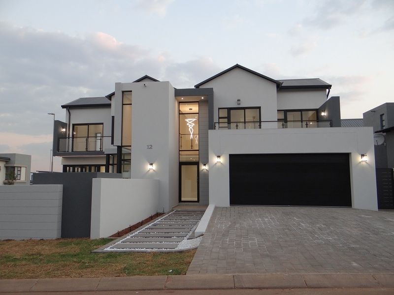 4 Bedroom House For Sale in Fountainbrook Estate, Midstream Estate, Centurion - Photo 1