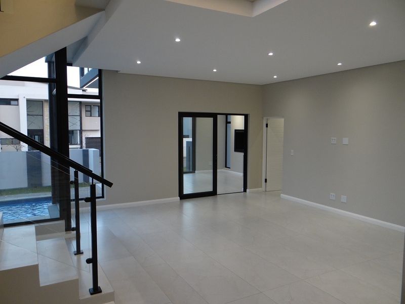 4 Bedroom House For Sale in Fountainbrook Estate, Midstream Estate, Centurion - Photo 8