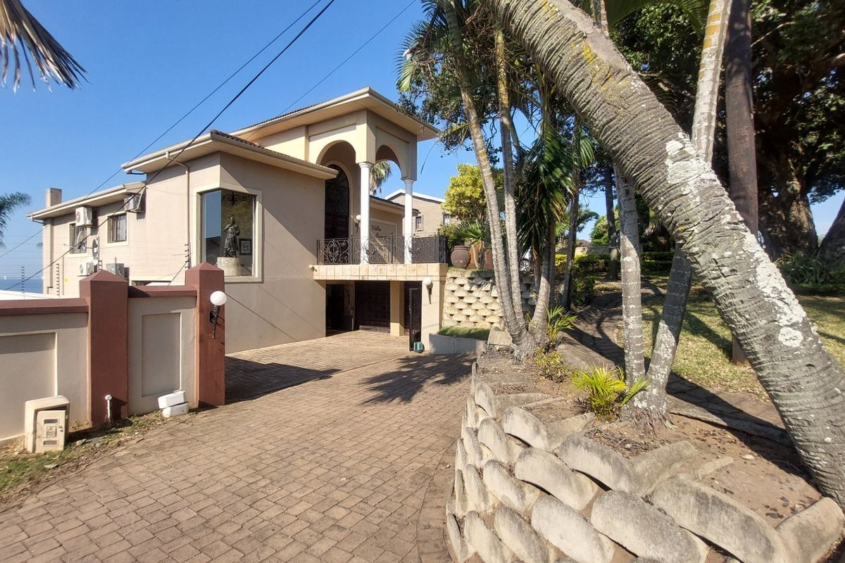 Beautiful House For Sale In Uvongo, Kwa-Zulu Natal - Photo 2