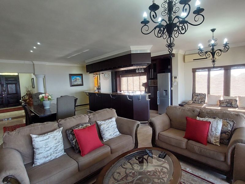 Beautiful House For Sale In Uvongo, Kwa-Zulu Natal - Photo 6