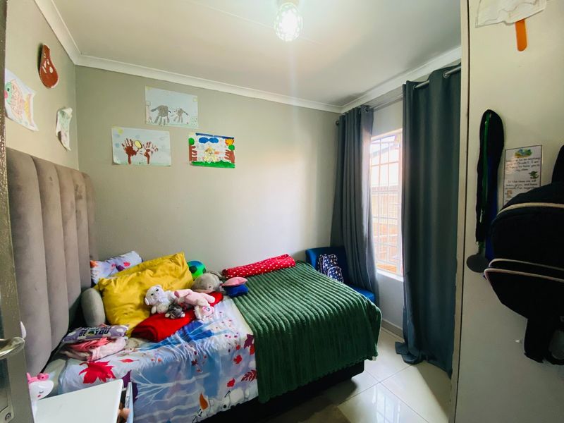 Townhouse For Sale in Birchleigh, Kempton Park - Photo 10