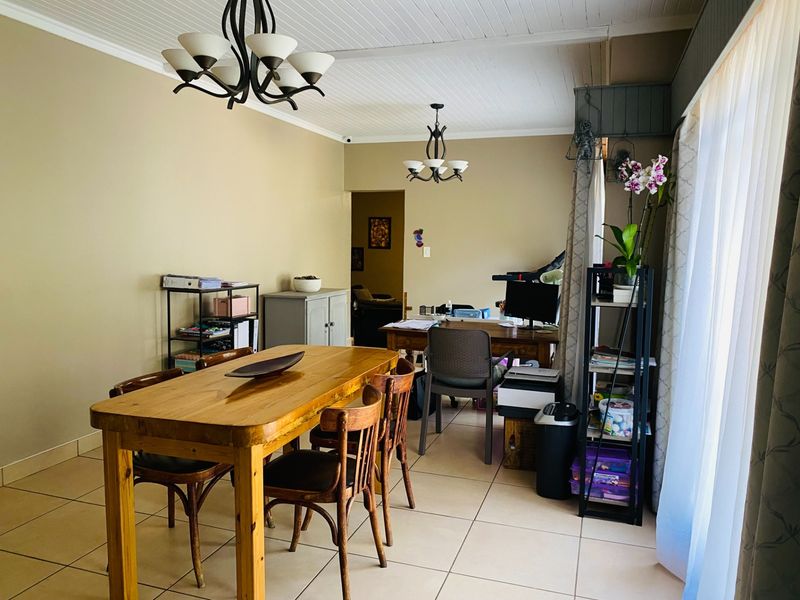 House For Sale in Van Riebeeck Park, Kempton Park - Photo 9