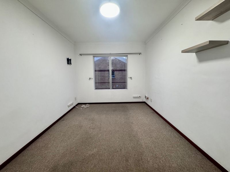 Apartment To Rent in Durbanville Central, Durbanville - Photo 6