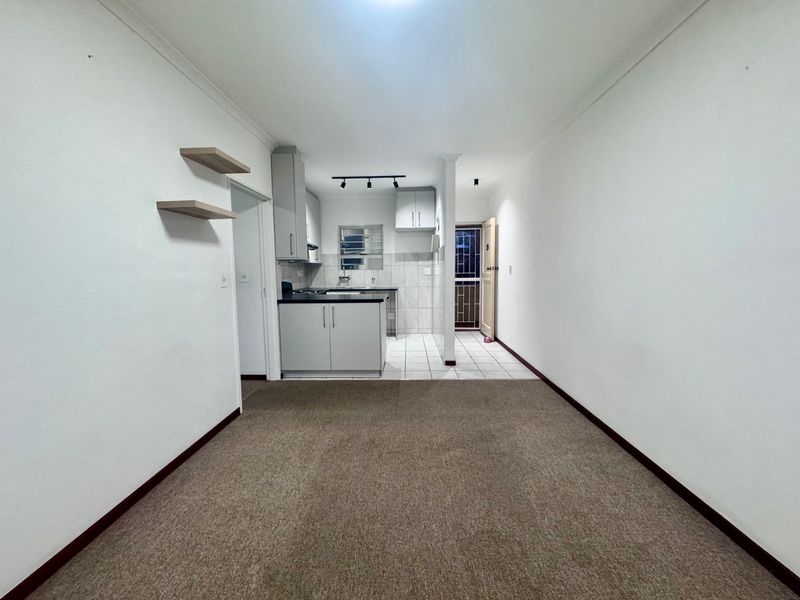 Apartment To Rent in Durbanville Central, Durbanville - Photo 3