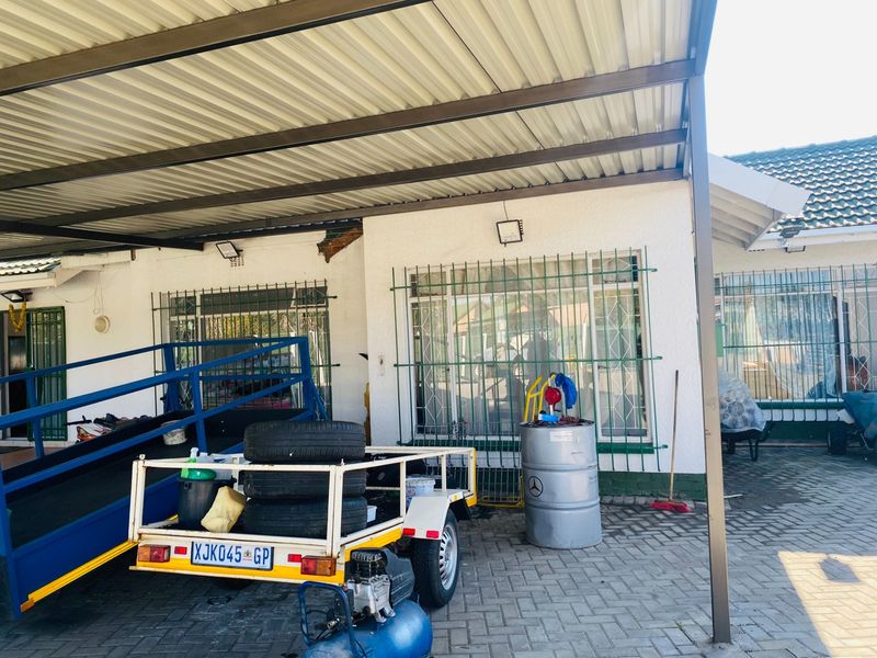 House For Sale in Cresslawn, Kempton Park - Photo 1