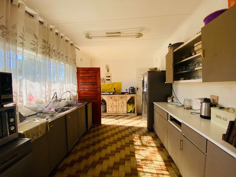 House For Sale in Cresslawn, Kempton Park - Photo 7