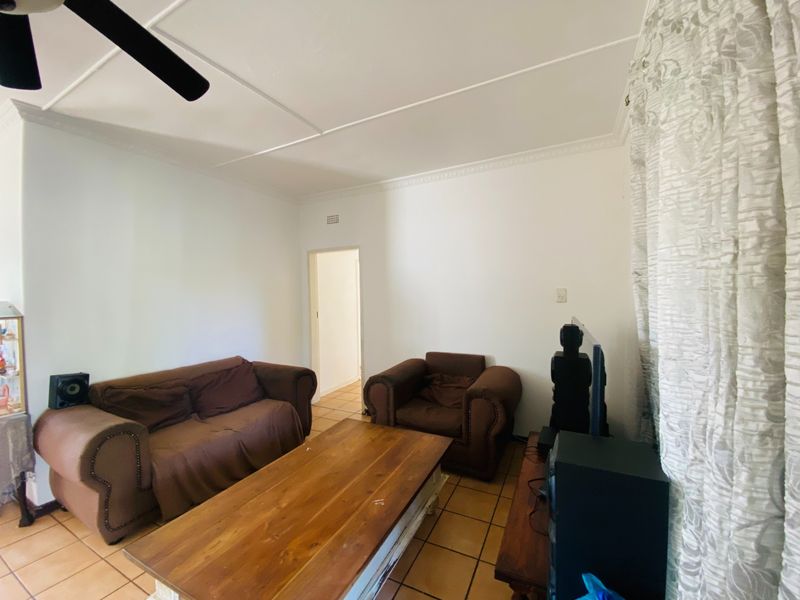 House For Sale in Cresslawn, Kempton Park - Photo 4