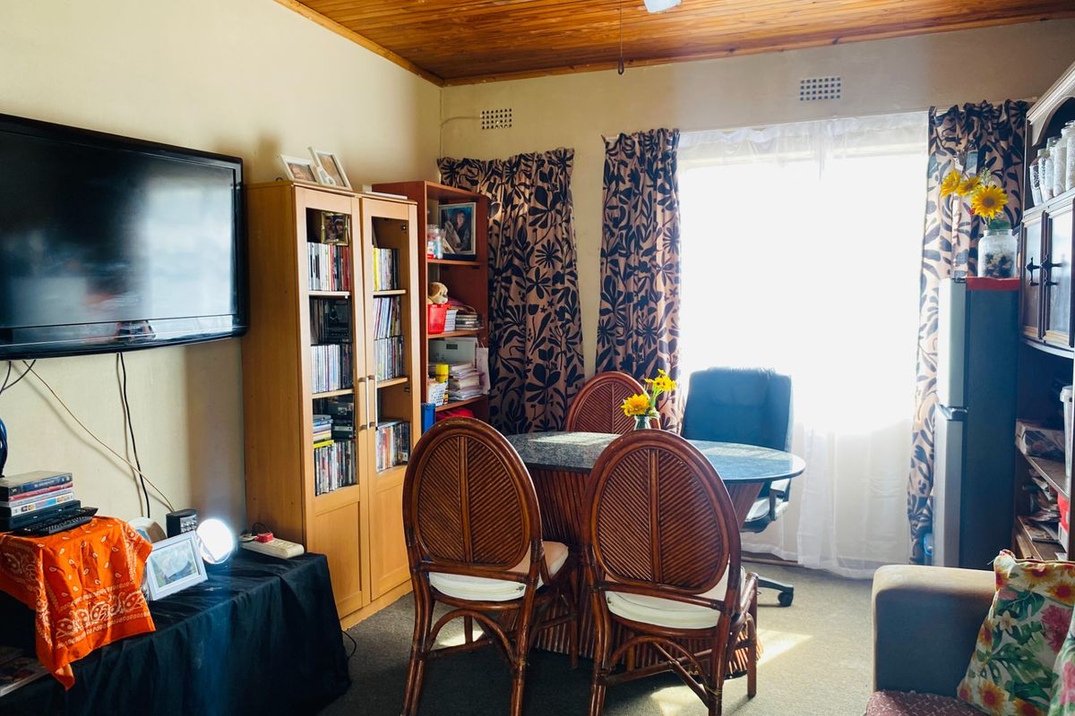 House For Sale in Birch Acres, Kempton Park - Photo 4