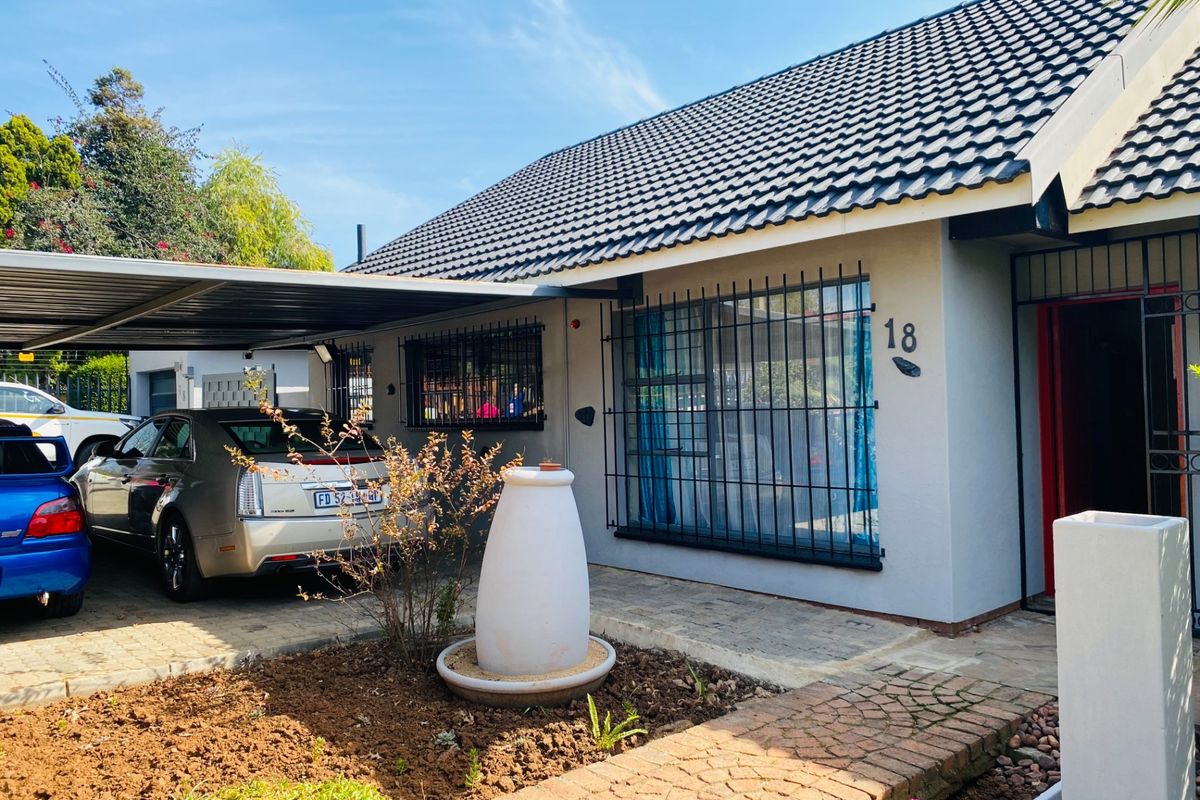 House For Sale in Birch Acres, Kempton Park - Photo 2