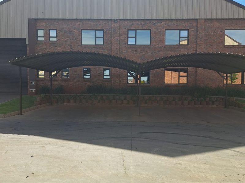 Industrial Workshop For Rent - Photo 1
