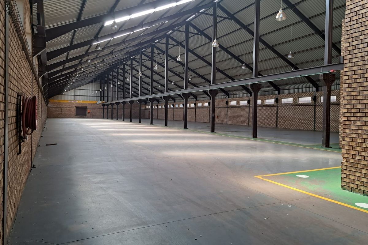 Industrial Workshop For Rent - Photo 2
