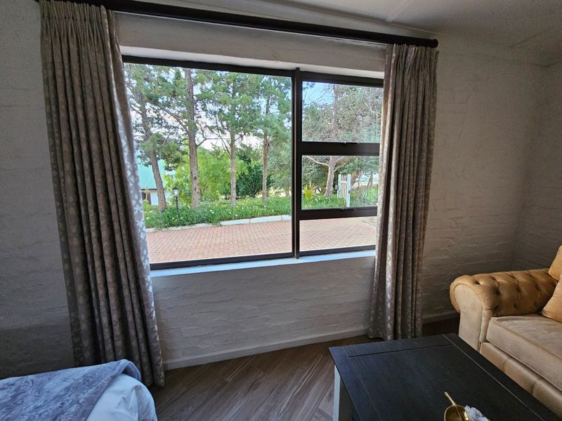Fully Furnished Bachelor Flat on a Secure Lifestyle Farm - Photo 10