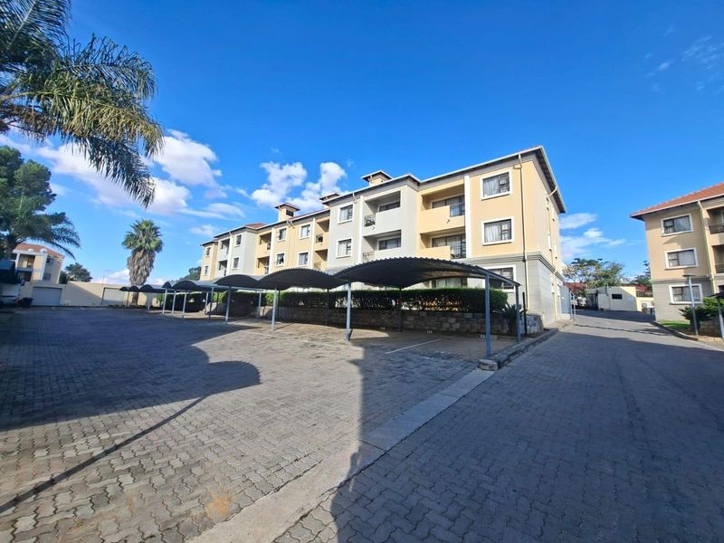Apartment For Sale in Grand Central, Midrand - Photo 2