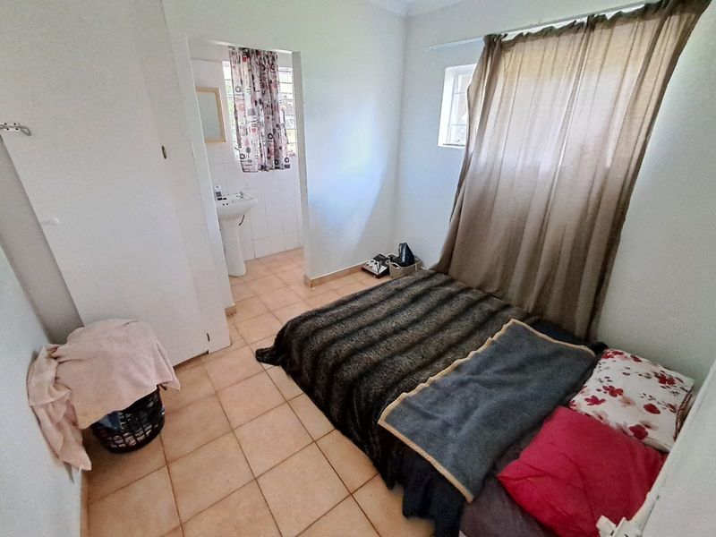 5 Bedroom House For Sale in Valhalla, Centurion - Photo 8