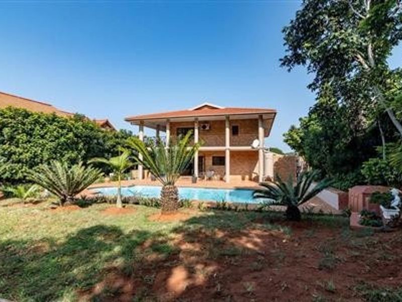 Exceptional Coastal Residence with Ocean Views in Prime Ballito - Photo 2