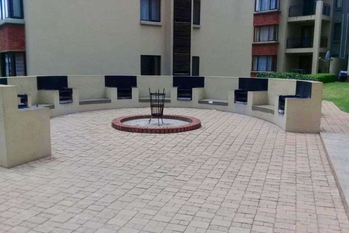 Apartment For Sale in Zambezi Country Estate, Pretoria - Photo 2