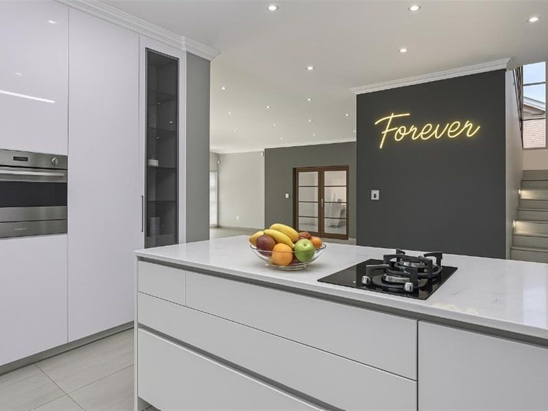 3-4 BED OFF PLAN DUPLEX CLUSTER - Photo 5