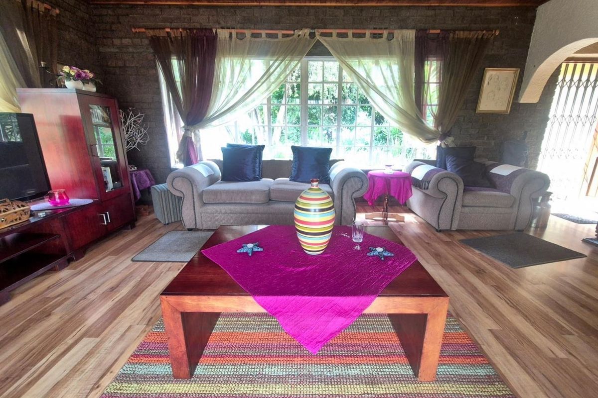Versatile Family Living with a Modern Granny Flat And Excellent Income Potential! - Photo 5