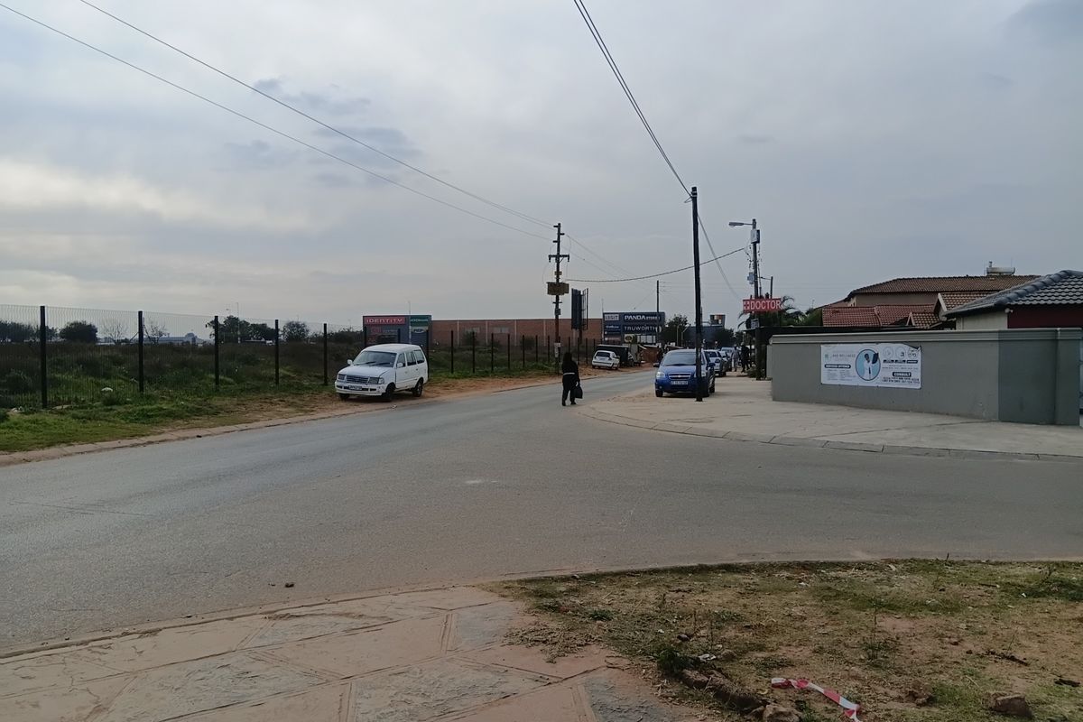 House For Sale in Protea Glen, Soweto - Photo 3