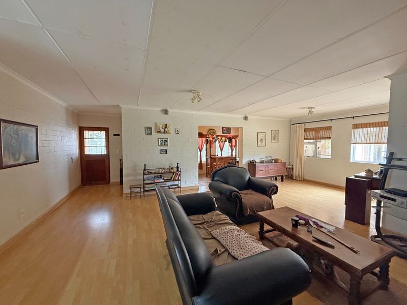 House For Sale in Grand Slam Street, Country Club, Langebaan - Photo 3