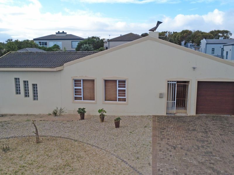 House For Sale in Grand Slam Street, Country Club, Langebaan - Photo 7