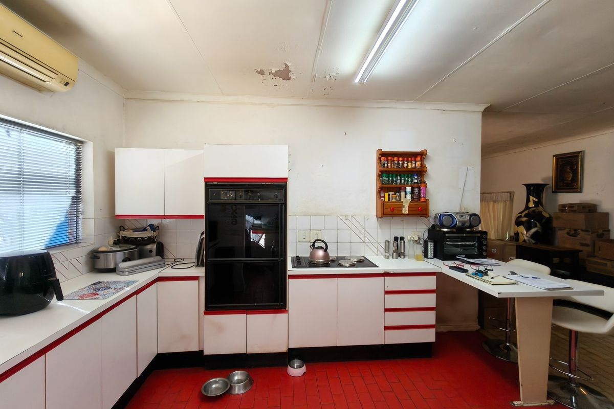 House For Sale in West Acres Ext 8, West Acres, Nelspruit - Photo 3