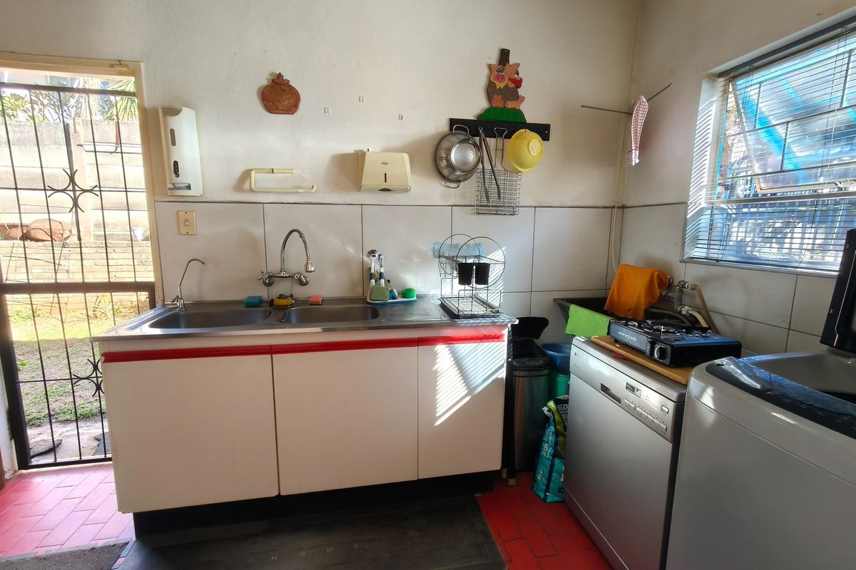 House For Sale in West Acres Ext 8, West Acres, Nelspruit - Photo 4