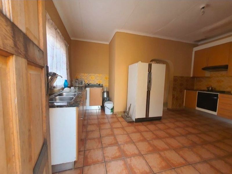 House For Sale in Tsakane Ext 1, Tsakane, Brakpan - Photo 6