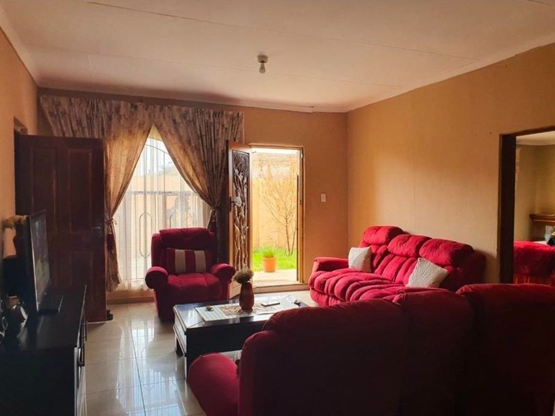 House For Sale in Tsakane Ext 1, Tsakane, Brakpan - Photo 10
