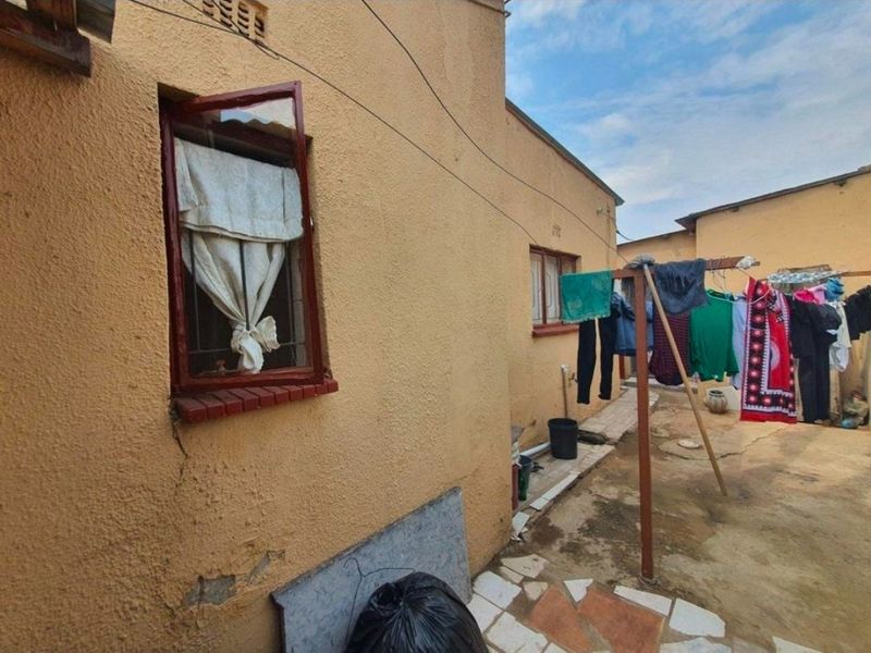 House For Sale in Tsakane Ext 1, Tsakane, Brakpan - Photo 4