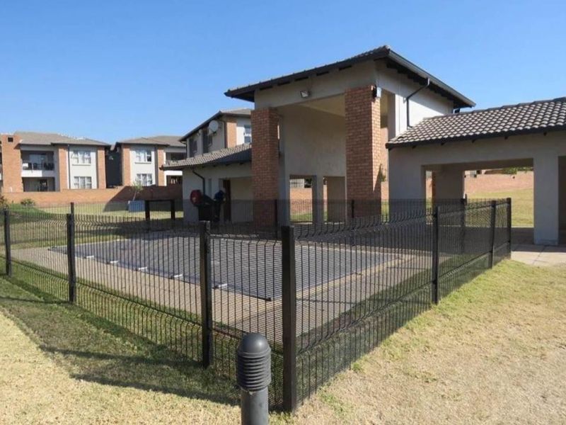 Apartment To Rent in Noordwyk, Midrand - Photo 7