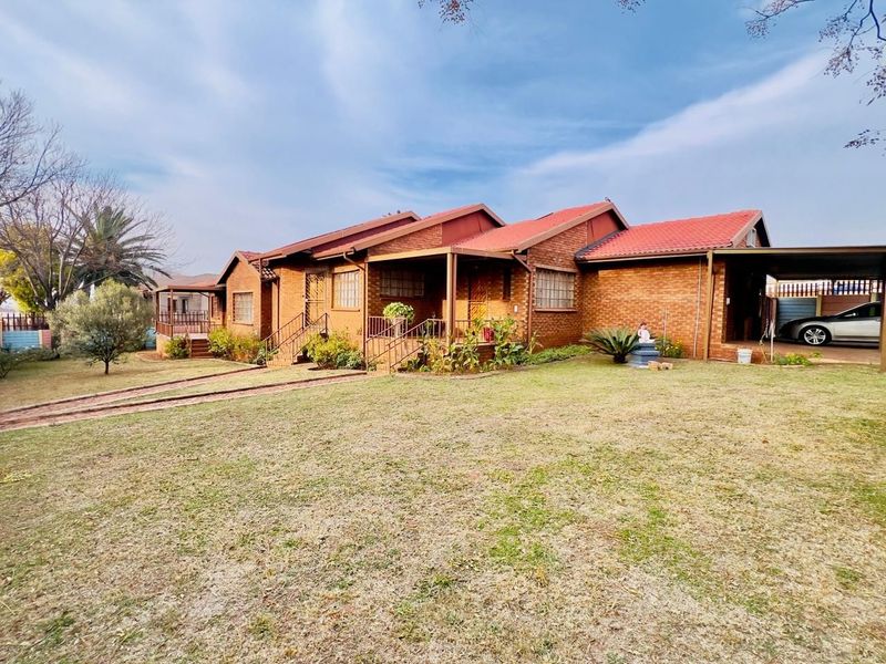 House For Sale in Palm Ridge, Alberton - Photo 3
