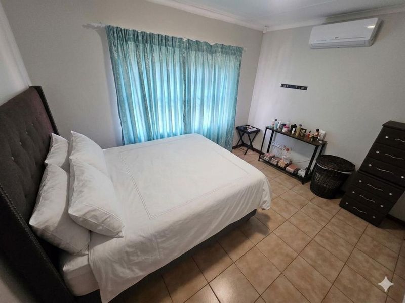 Prime Location, Endless Potential: Your Next Smart Investment or Perfect Family home in New Park - Photo 10