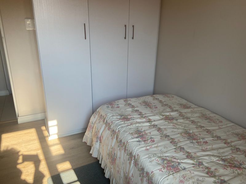 RETIREMENT SIMPLEX UNIT in Hennops Retirement Village- TWO BEDROOM, ONE BATHROOM, ONE GARAGE - Photo 10