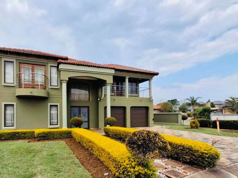 5 Bedroom House For Sale in Theresapark, Akasia - Photo 1