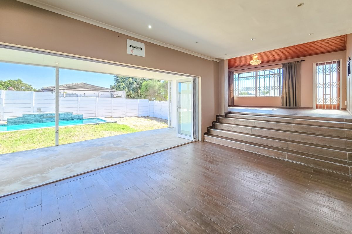 Residential living or Professional practice opportunity in Oakglen, Bellville - Photo 2