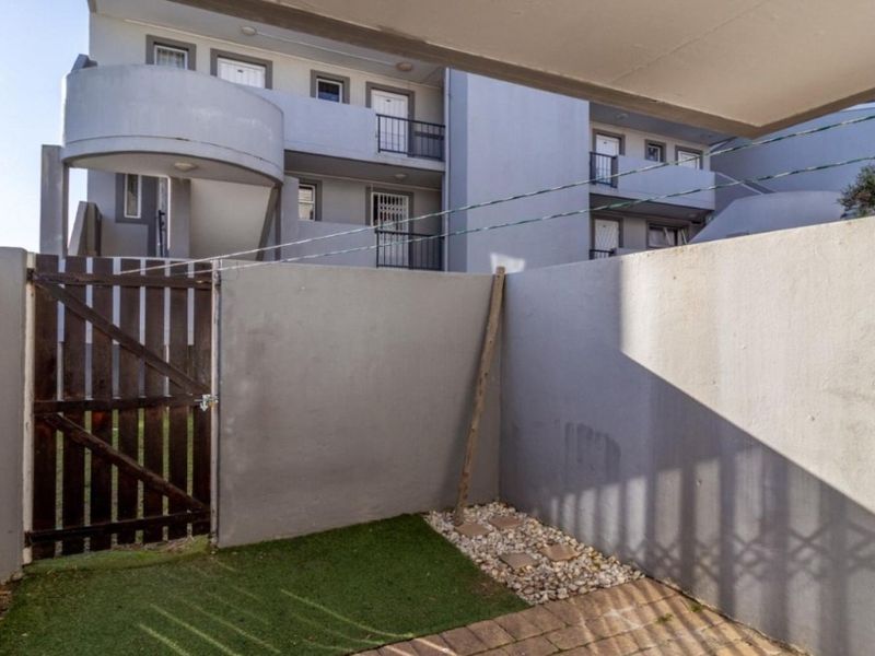 Bachelor Apartment for Sale in Piano Factory, Wellington - Photo 9