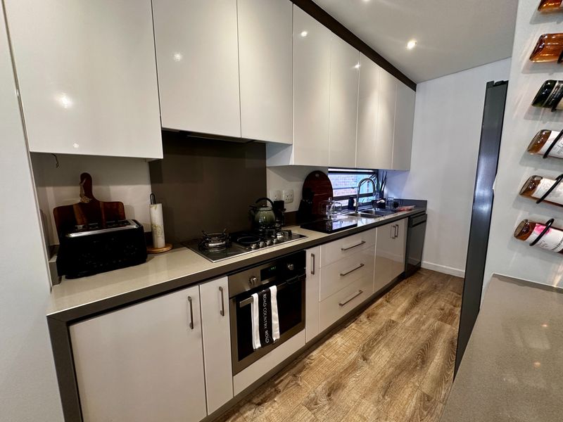 Townhouse For Sale in Lynnwood, Pretoria - Photo 5