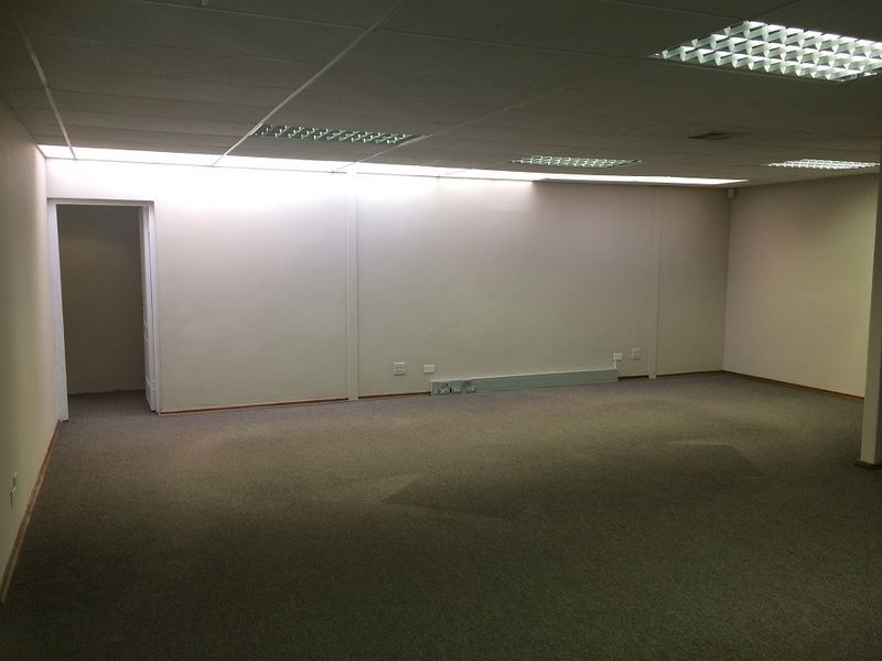 Warehouse For Sale in Riverhorse Valley, Durban, KwaZulu Natal - Photo 7