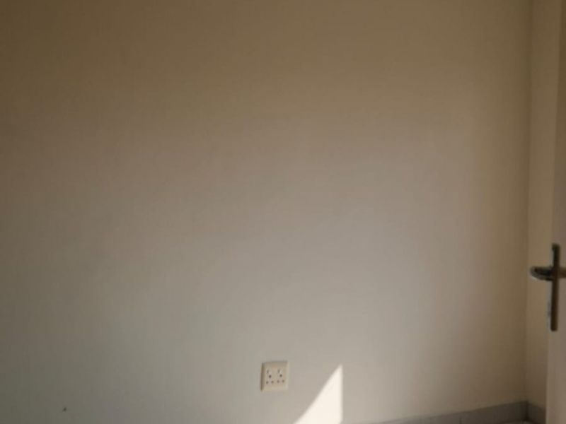 Apartment To Rent in Rustenburg, North West - Photo 7