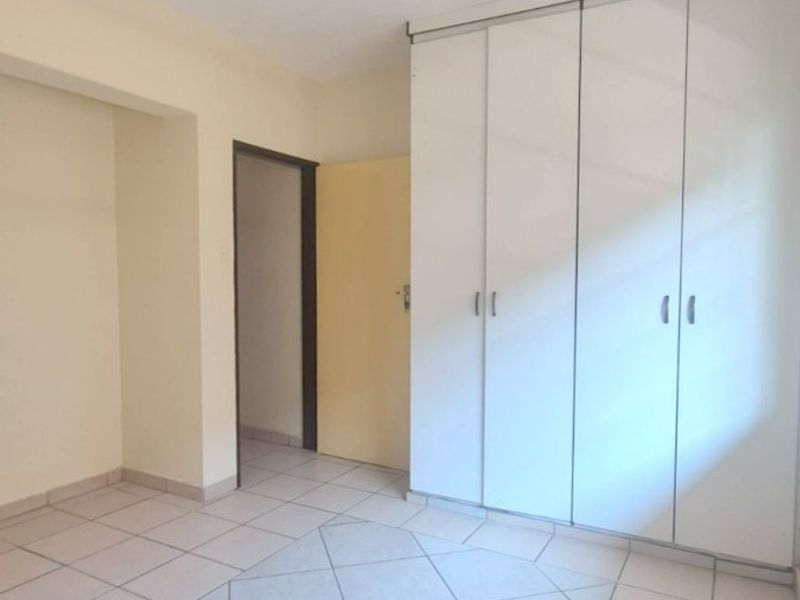 Apartment To Rent in Rustenburg, North West - Photo 4