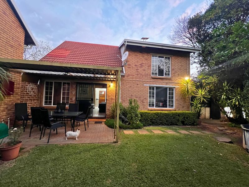 4 Bedroom House For Sale in Celtisdal, Centurion - Photo 1