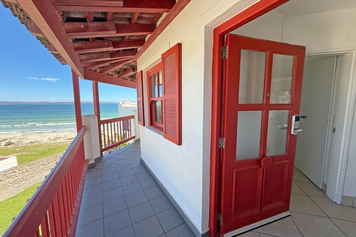 Apartment For Sale in Club Mykonos, Athenian Cascades, Langebaan - Photo 3