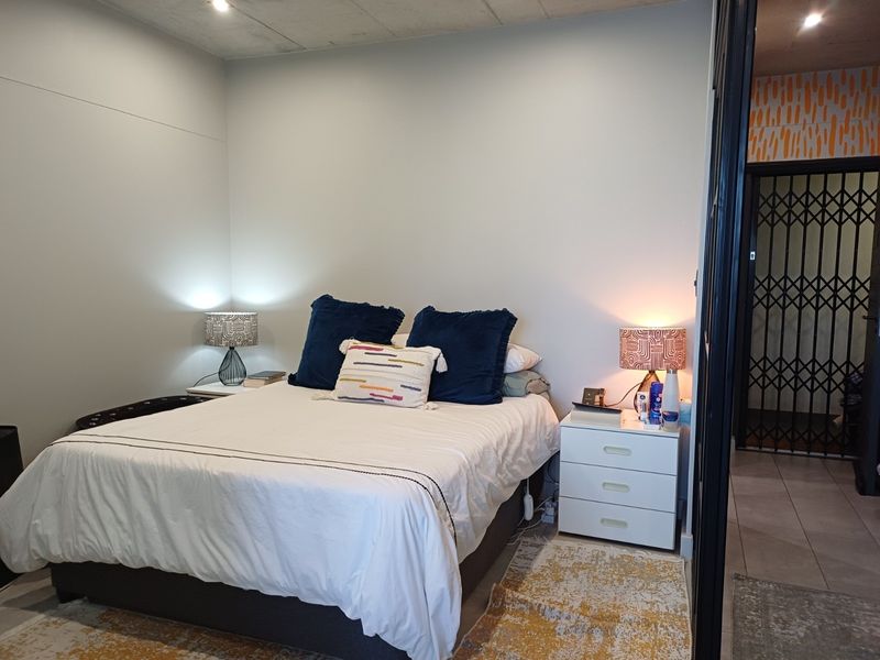 ONE BEDROOM APARTMENT FOR SALE IN TABLE VIEW - Photo 4