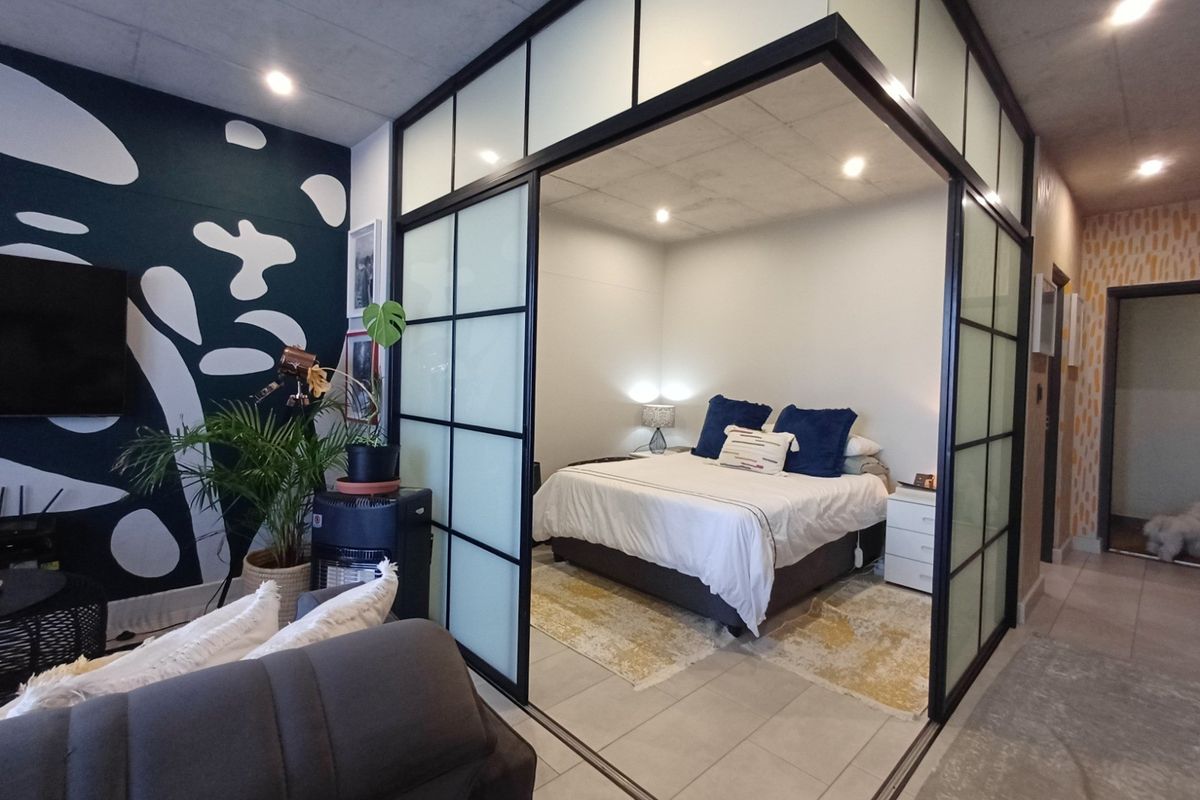 ONE BEDROOM APARTMENT FOR SALE IN TABLE VIEW - Photo 2